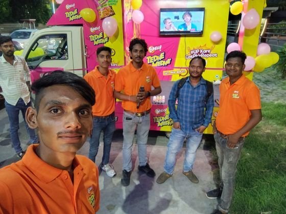 Bingo Tedhe Medhe van activation photo